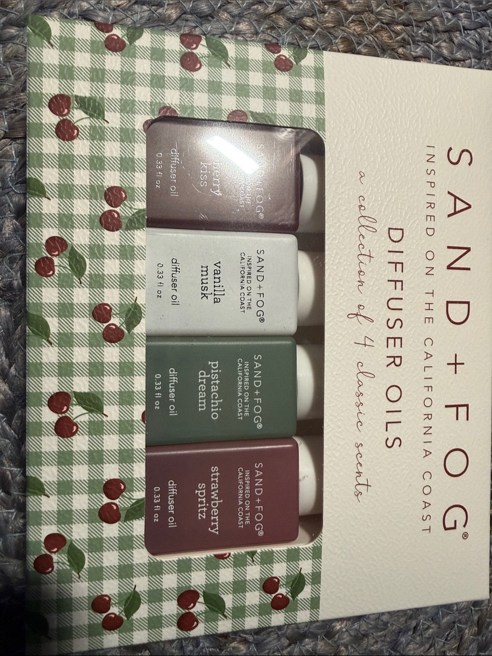 SAND+FOG Diffuser Oil Set – Green, White, Burgundy